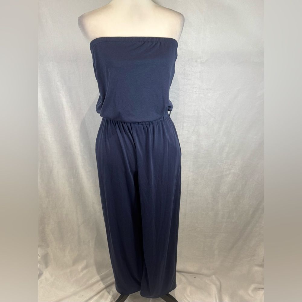 Zesica blue strapless soft and comfy wide leg jumpsuit with pockets size small